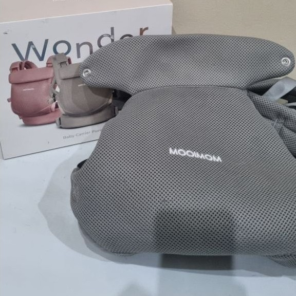 [PRELOVED] MOOIMOM wonder carrier pure series - gendongan bayi SSC