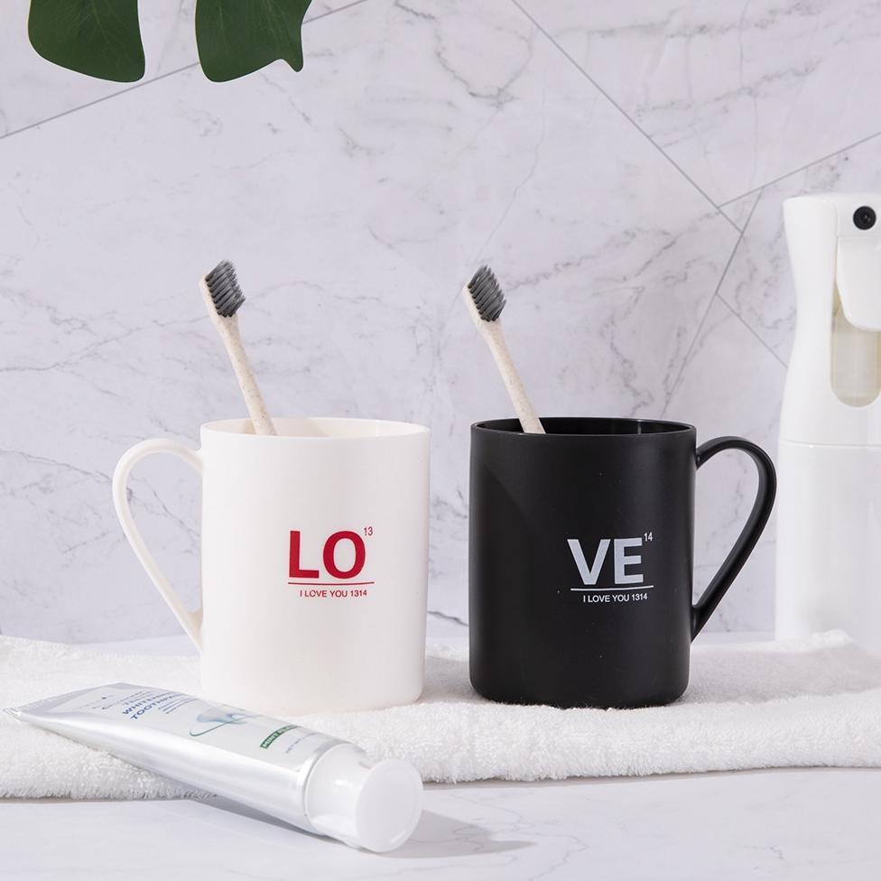 COD - H622 Mug Couple Gelas Pasangan Lucu / Gelas Couple Plastik LOVE / Gelas LOVE Souvenir Cantik /