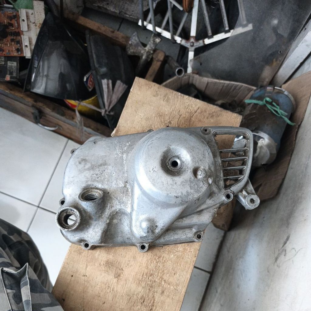 blok mesin c70 c700 blok kanan mesin c70 c700 supercub blok mesin supercup superkap blok kanan mesin