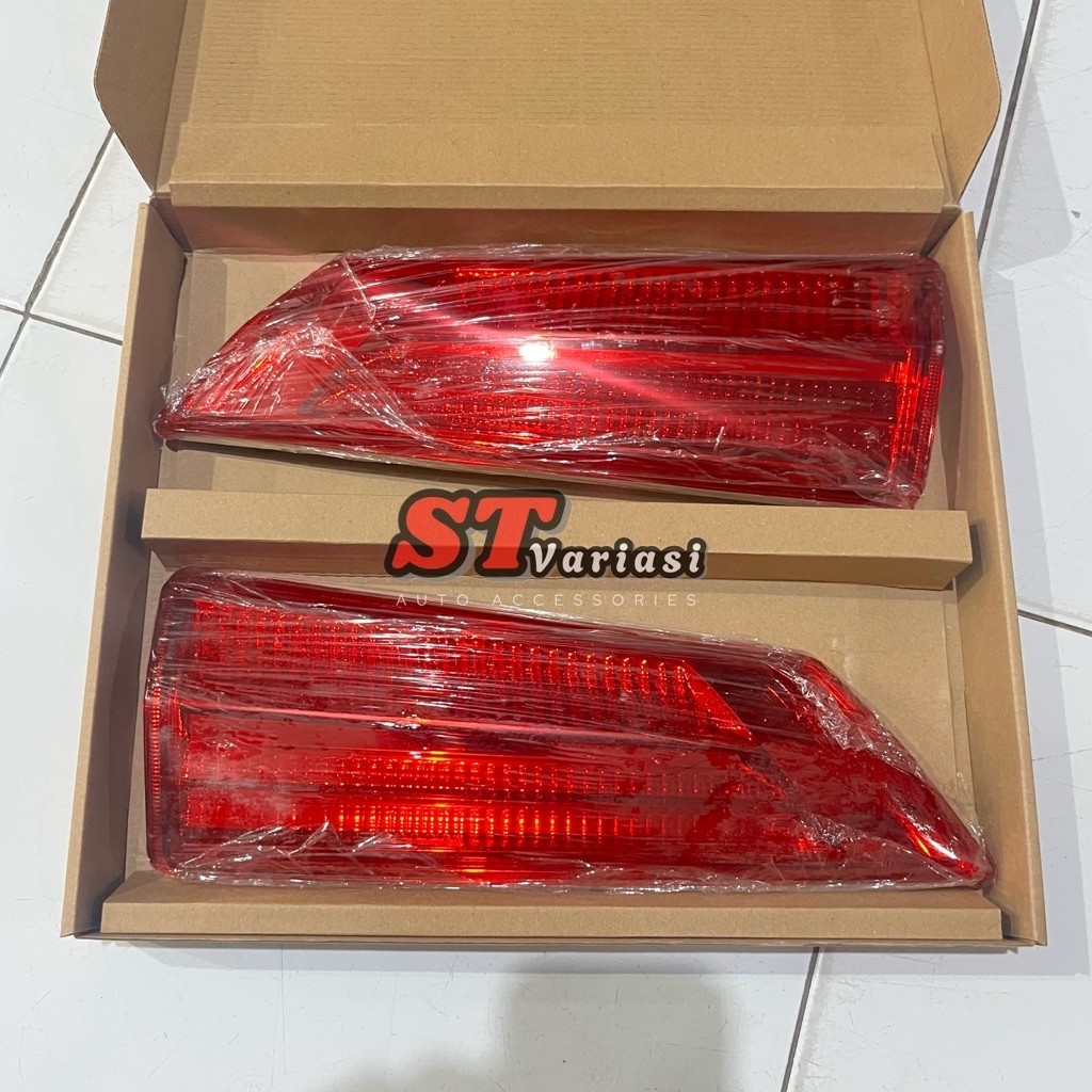 Lampu Reflektor Bagasi Belakang Calya - Sigra