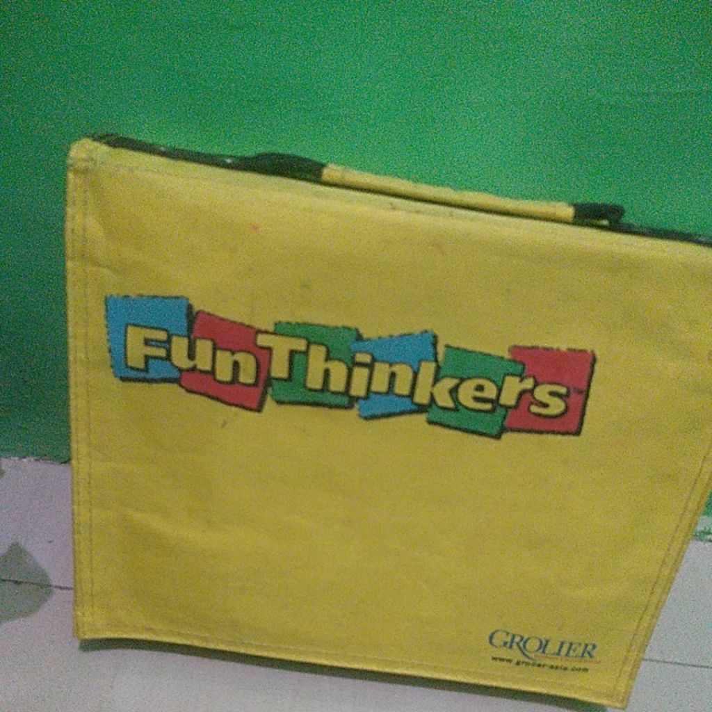 GROLIER FUNTHINKER KUNING