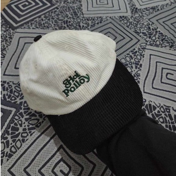 Topi Hoi Polloy
