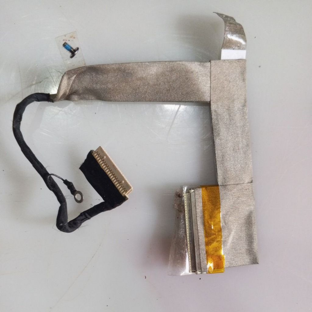 Fleksibel lcd laptop Asus Ee PC1215B