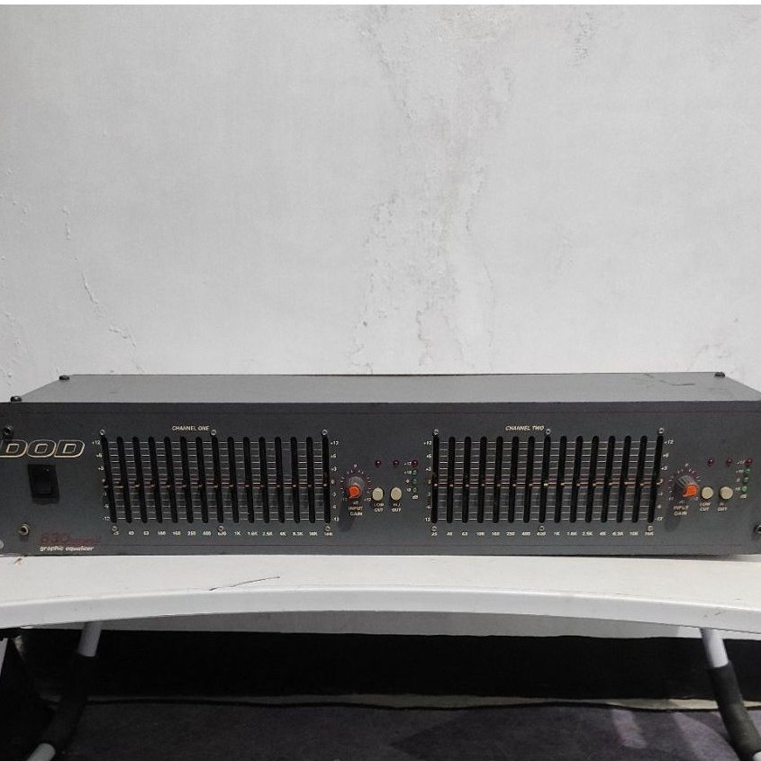 EQUALIZER DOD 830 ORIGINAL USA
