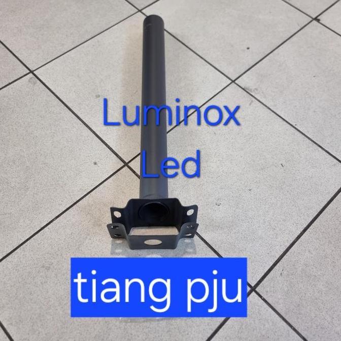 [] Tiang lampu jalan pju solar led panel / tiang pju solar cell