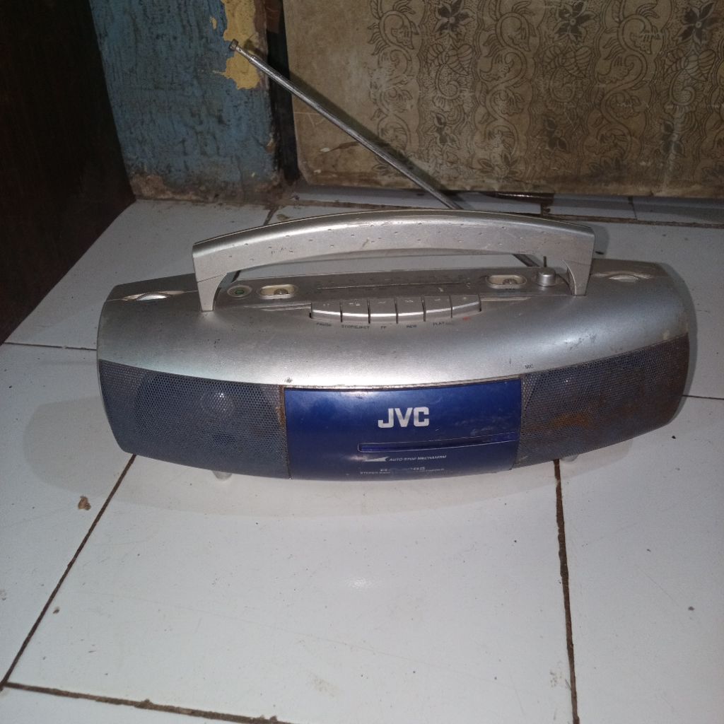 radio JVC mini