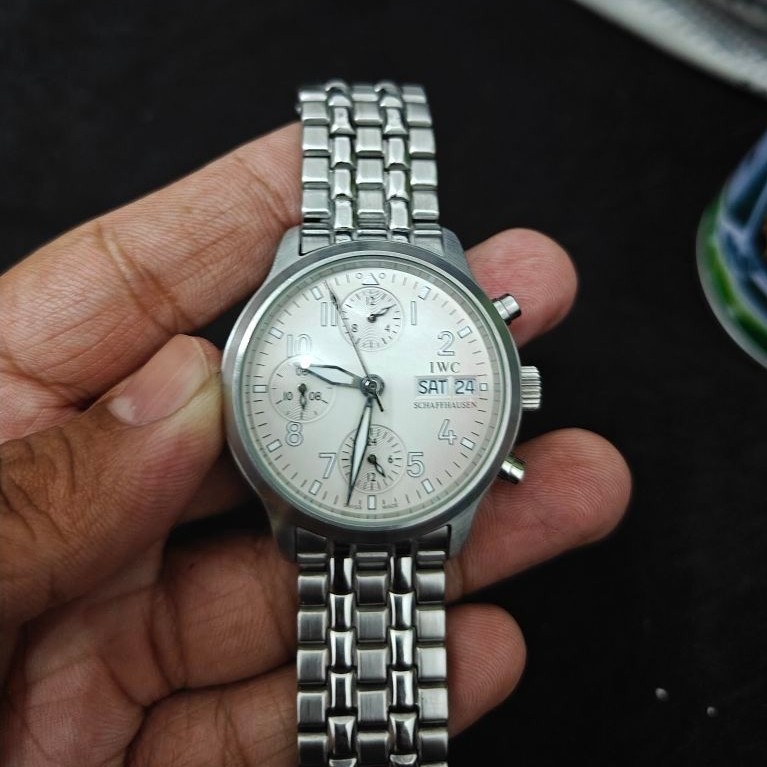 Jam IWC. Manual Wind Chronograph Normal