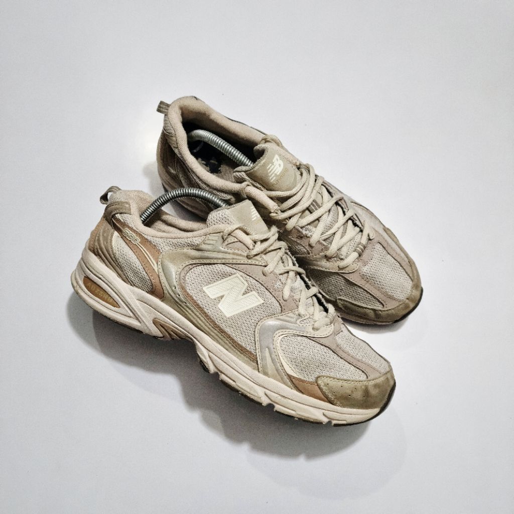 NB 530 'Mars Cream Beige' Original Second Size 43/27,5cm