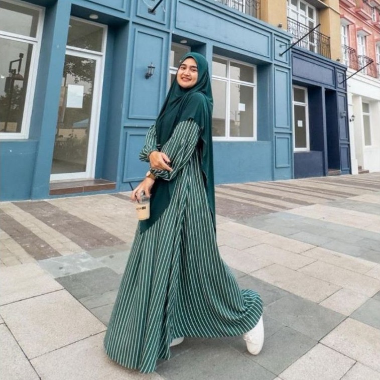REVIA DRESS