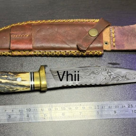 pisau Damascus core baja d2