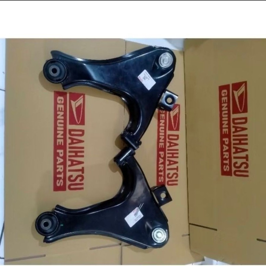 Lower Arm Sayap Bawah Kanan daihatsu Taruna Karbu 1pc Gress