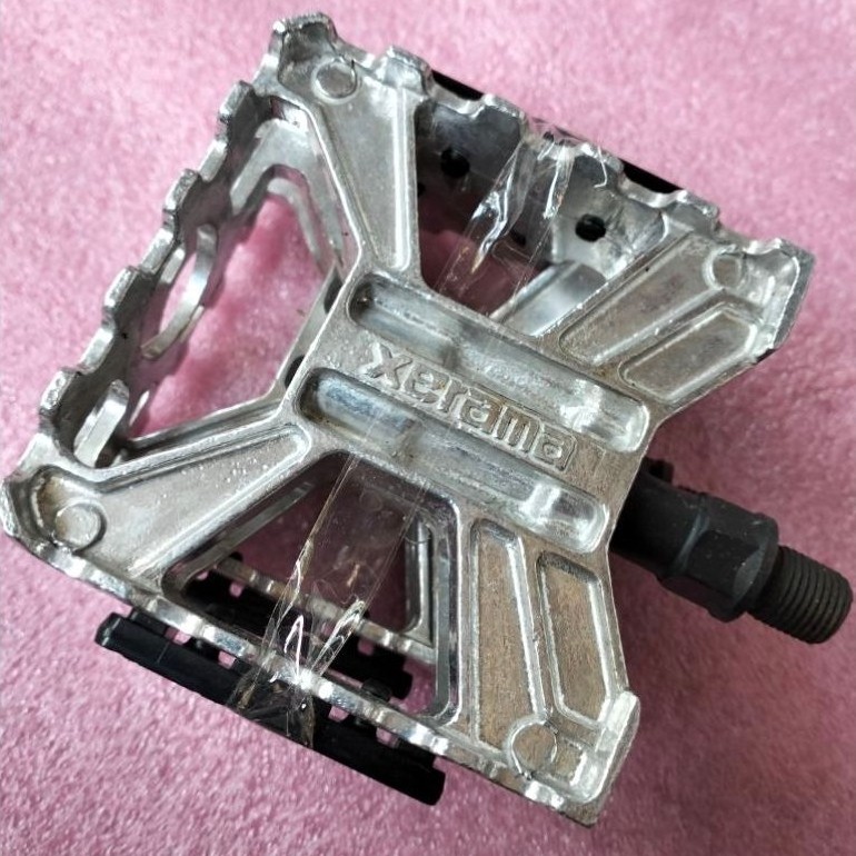 Pedal Xerama Alloy BMX drat kecil