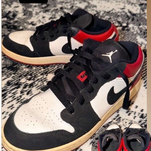 air jordan 1 low black toe
