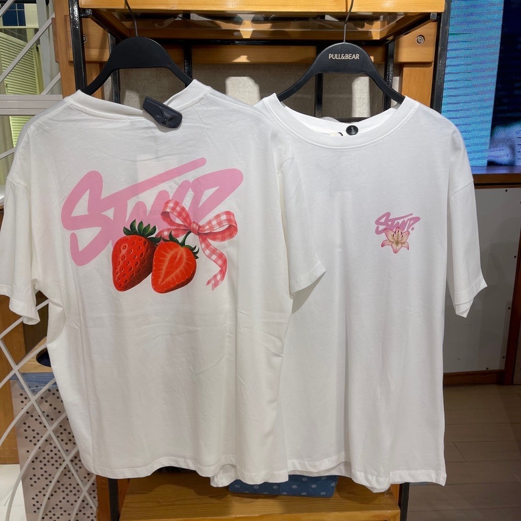Kaus T-shirt Stwd PULL&BEAR Women jastip (jasa titip)