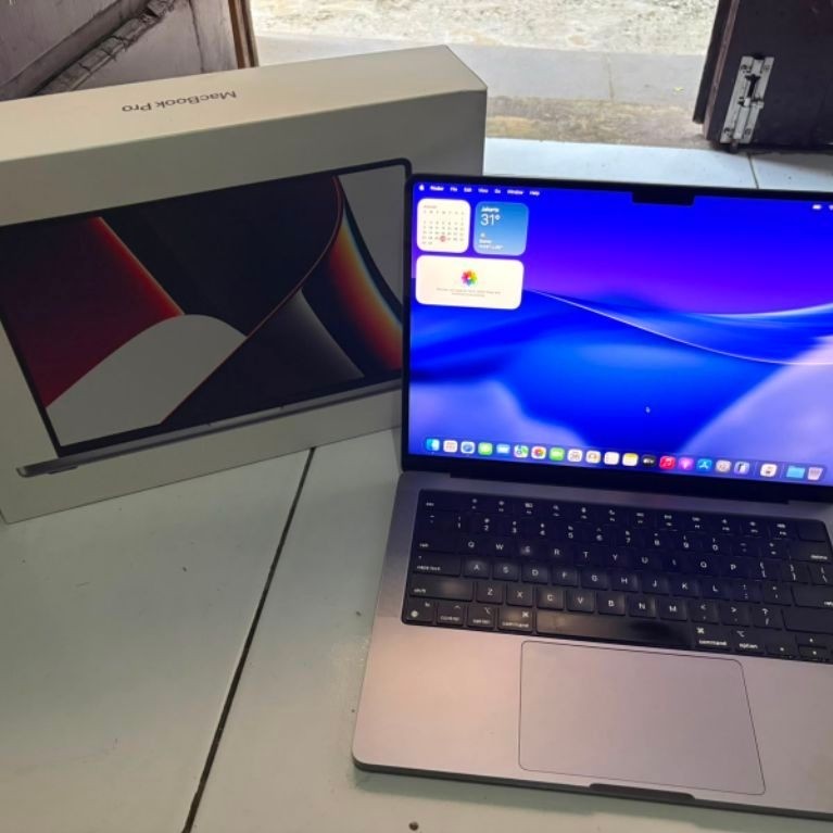 MacBook Pro M1 Pro 16/512GB 14 Inch 2021