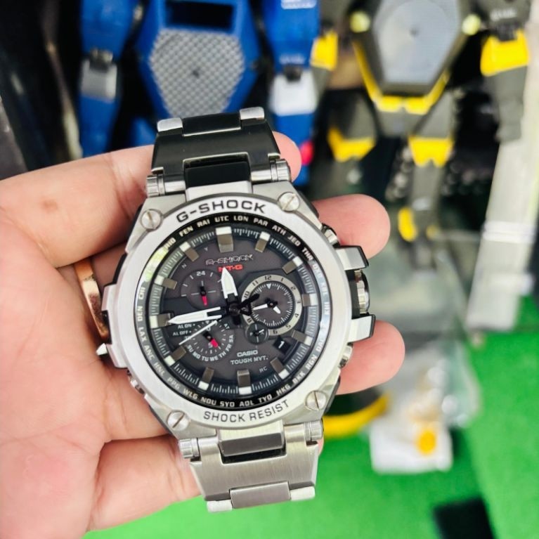 jam tangan gshock mtg-s1000d