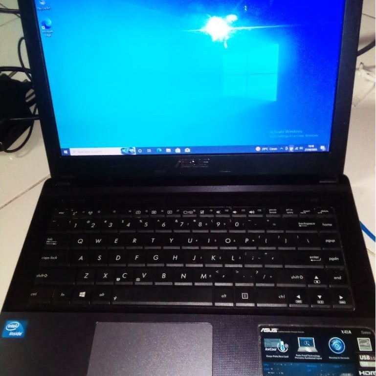 Laptop asus intel celeron TERMURAH
