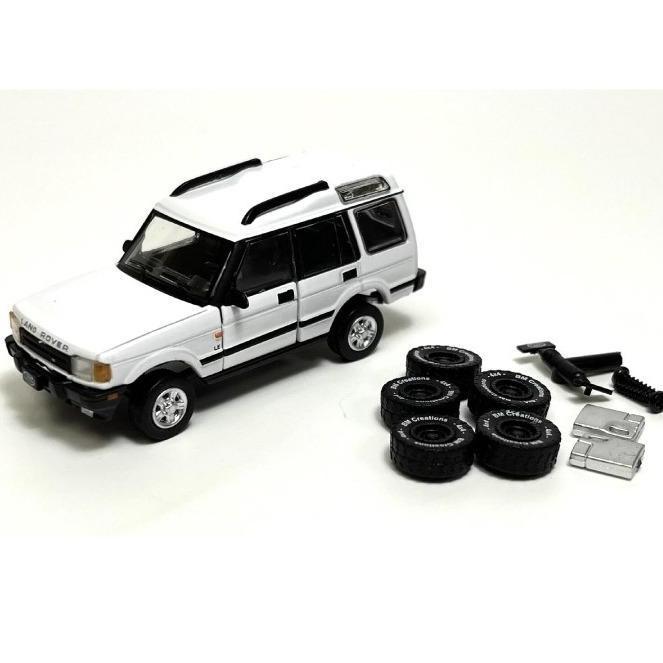 64B0193 - BM CREATIONS 1/64 LAND ROVER DISCOVERY 1 (LHD) SMETOY