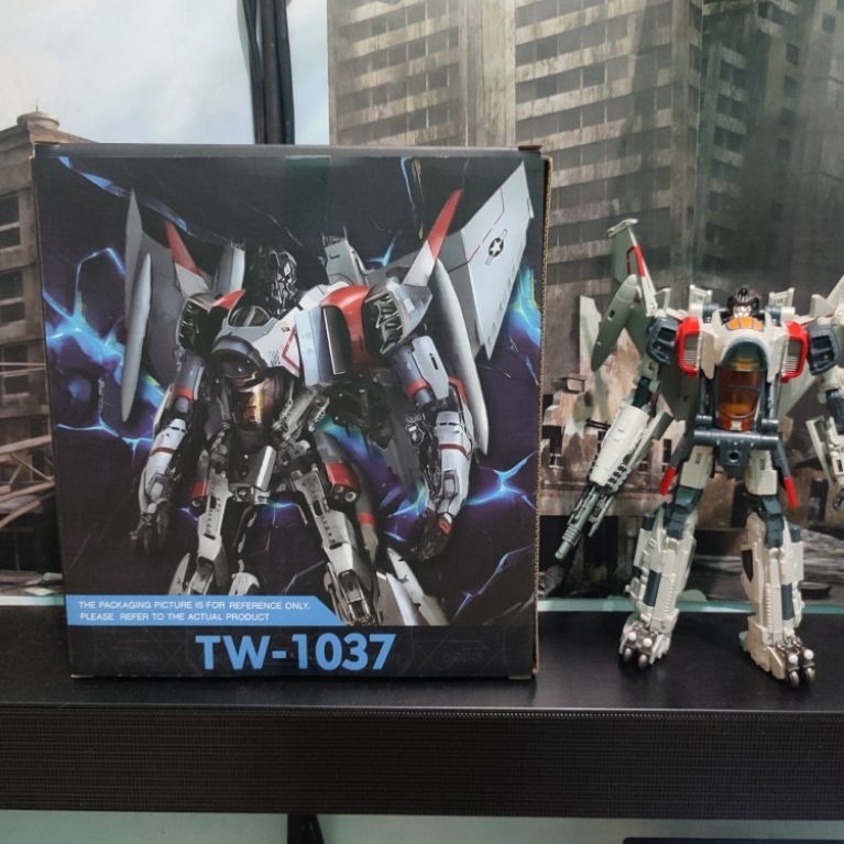 baiwei tw-1037 blitzwing transformers