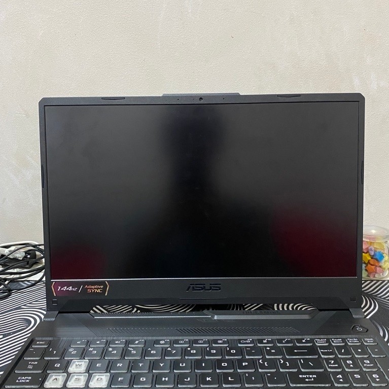 Laptop Gaming ASUS TUF A15 Ryzen 7 7435HS RTX 2050 RAM 16 GB SSD 512