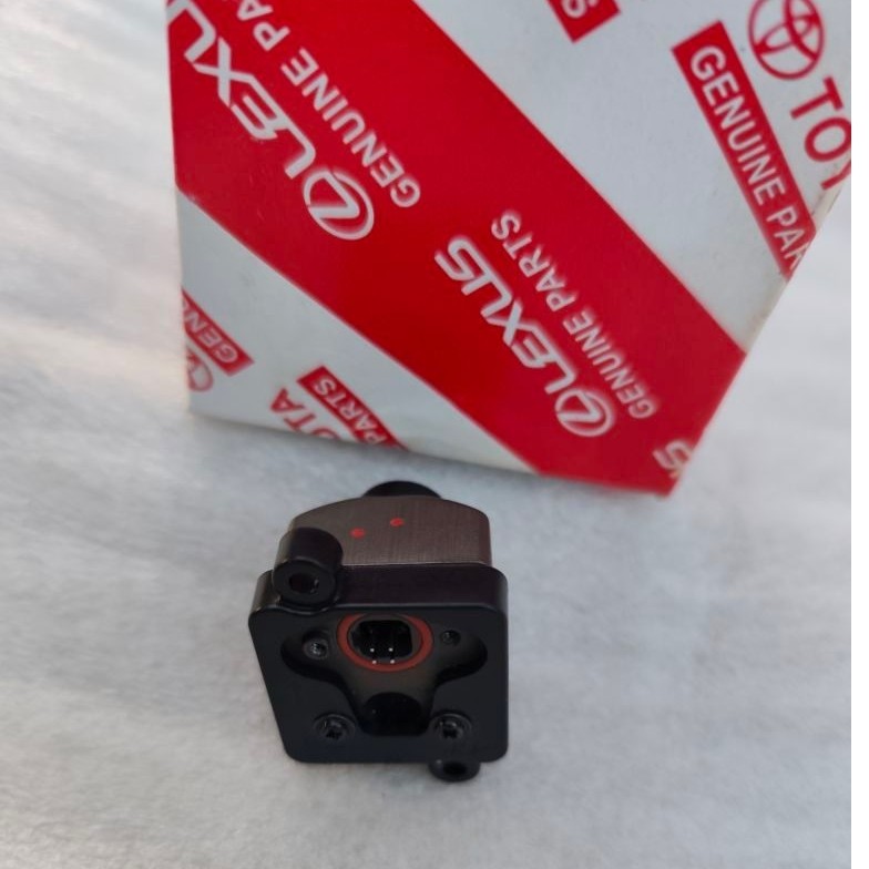 camer 360 original toyota Alphard head unit garmin