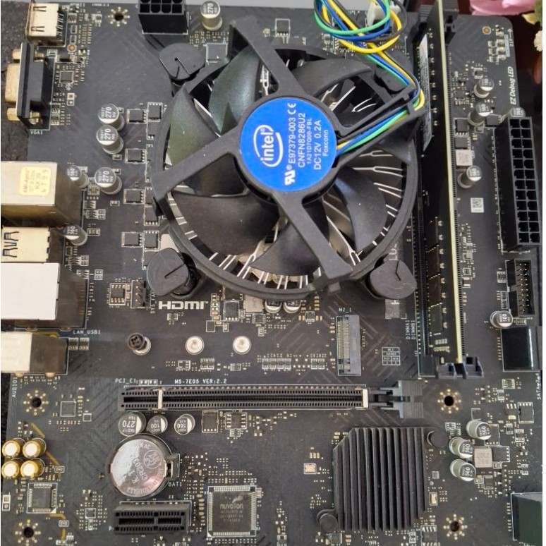 prosesor i5 10400f mobo h510