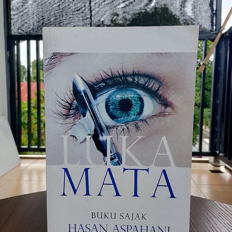 Buku Sajak Luka Mata Hasan Aspahami Preloved