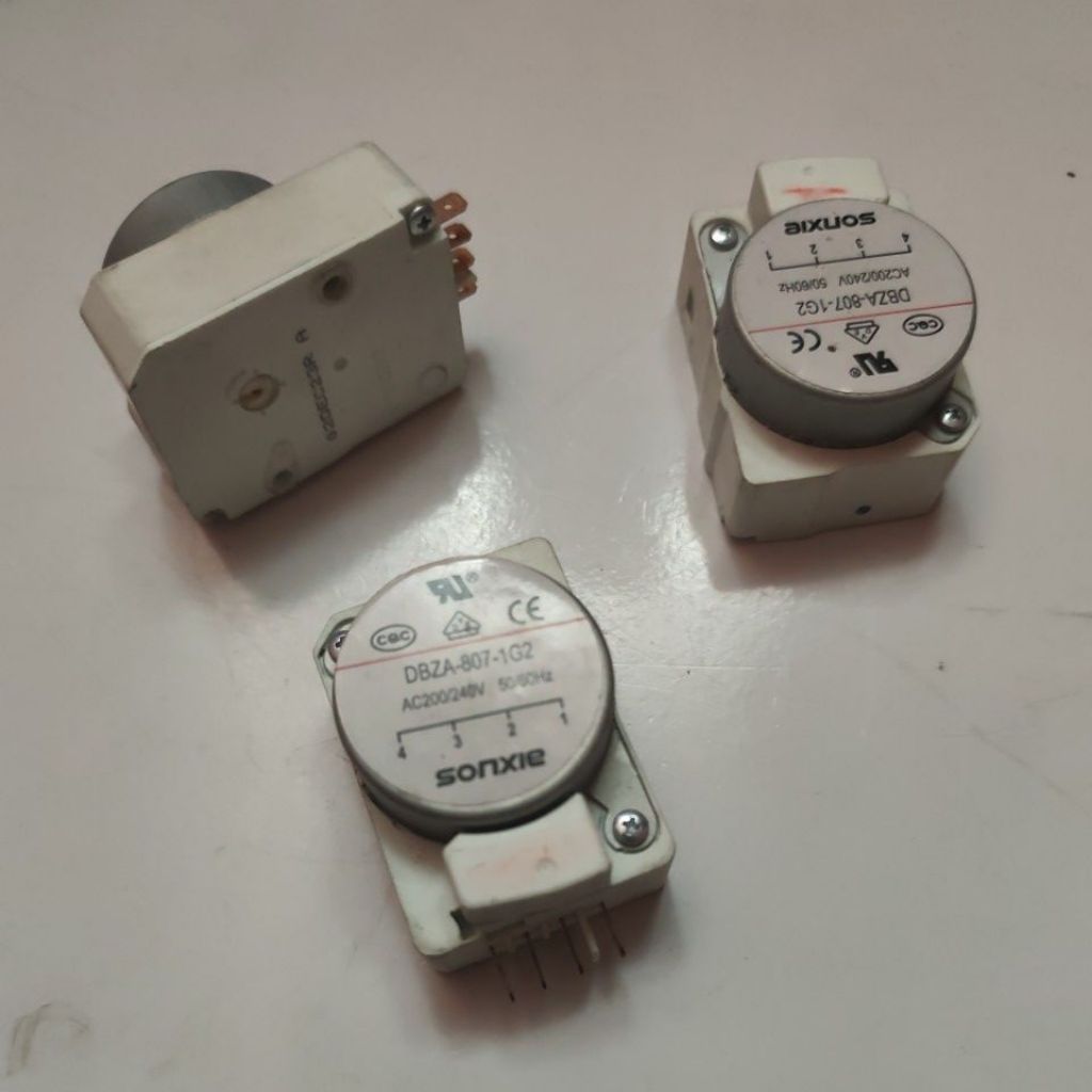 Timer Kulkas 2Pintu Polytron Timer Kulkas Polytron