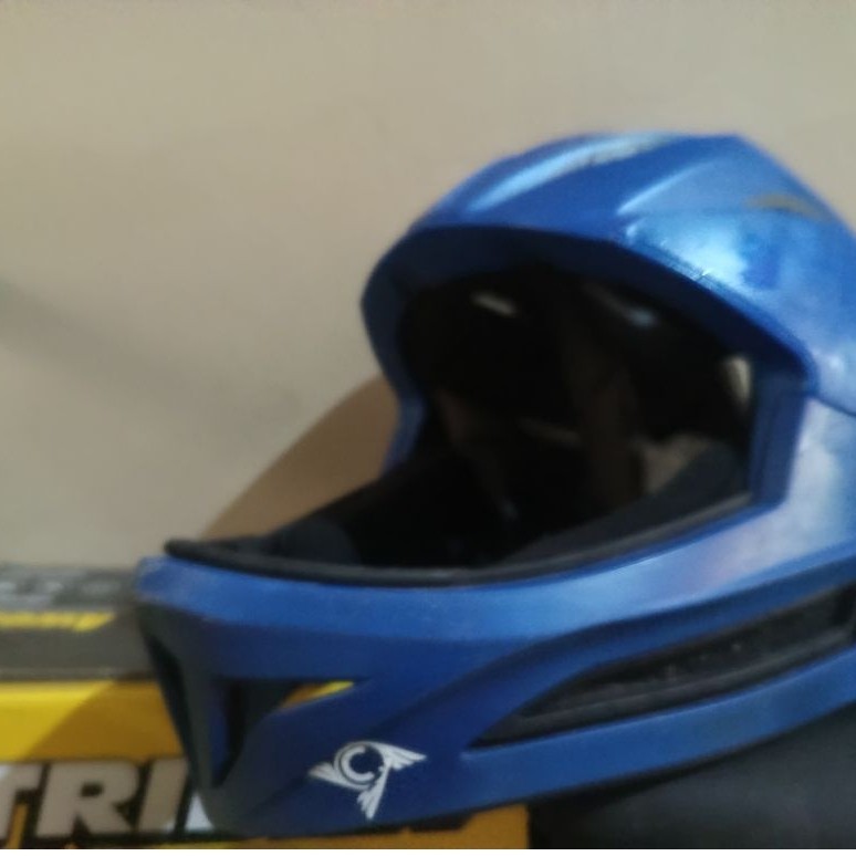 preloved helm pushbike gipsy pro blue size m sudah upgrade busa pipi yebal 3 cm buat balap