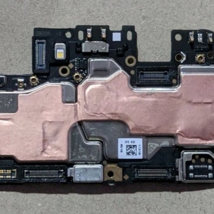 mesin oppo a83 Ram 3/32  normal tinggal pasang