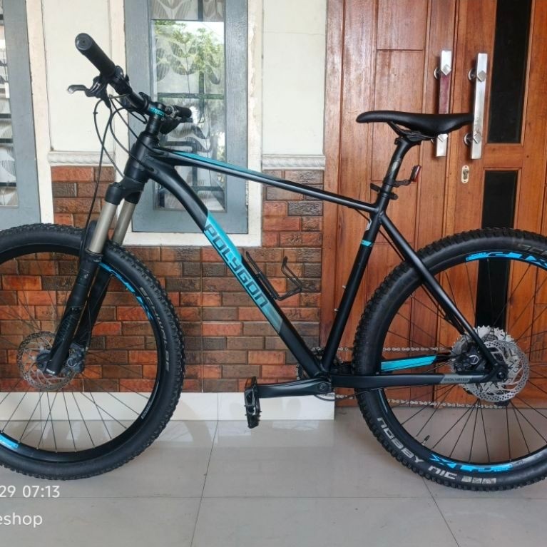 sepeda gunung MTB Polygon xtrada 8 2019 scond