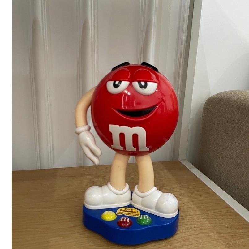 Mnm figure vintage