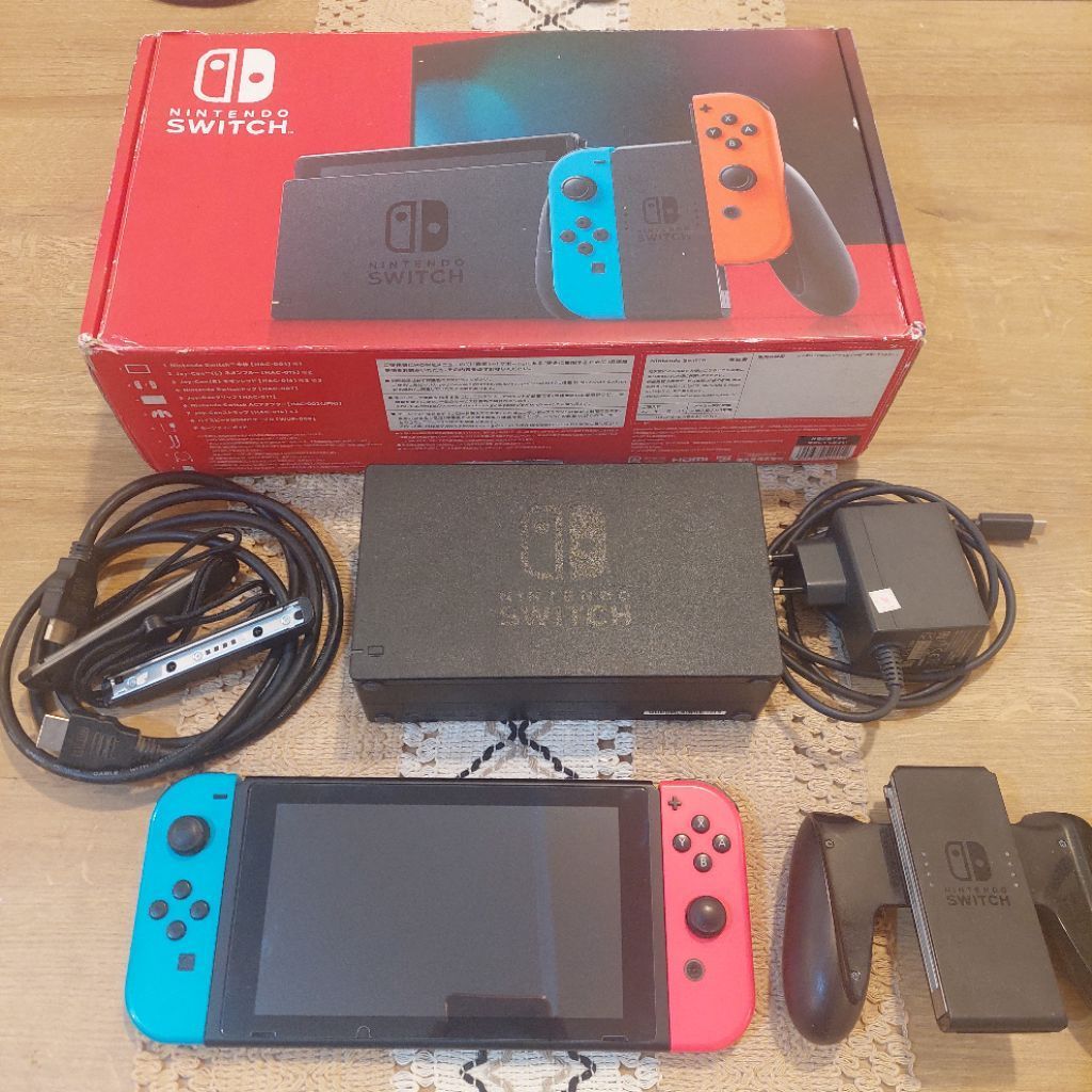 Nintendo Switch V2 OFW Second Bekas Fullset