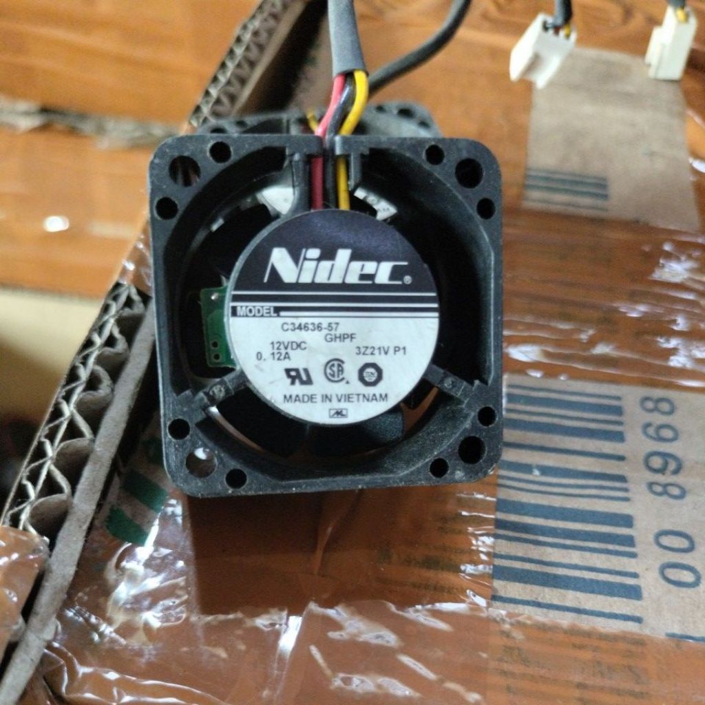 Kipas DC 4cm 12vol Nidec tebel 2cm 3pin