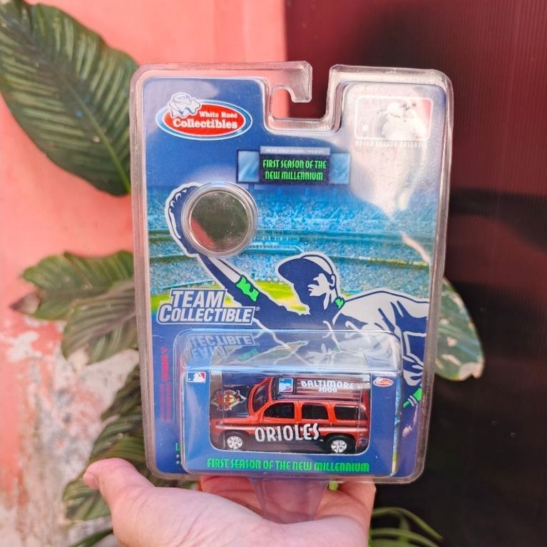 Diecast Baltimore Orioles 2000 GMC Yukon Diecast MLB White Rose 1:64 VHTF