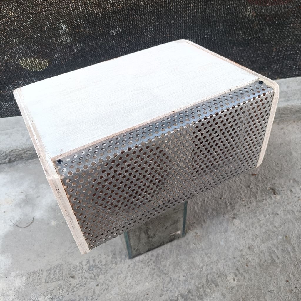 Box Speaker Line Array 4 inch Single Tweeter  Bahan 9mm Plus Ram Grill Besi