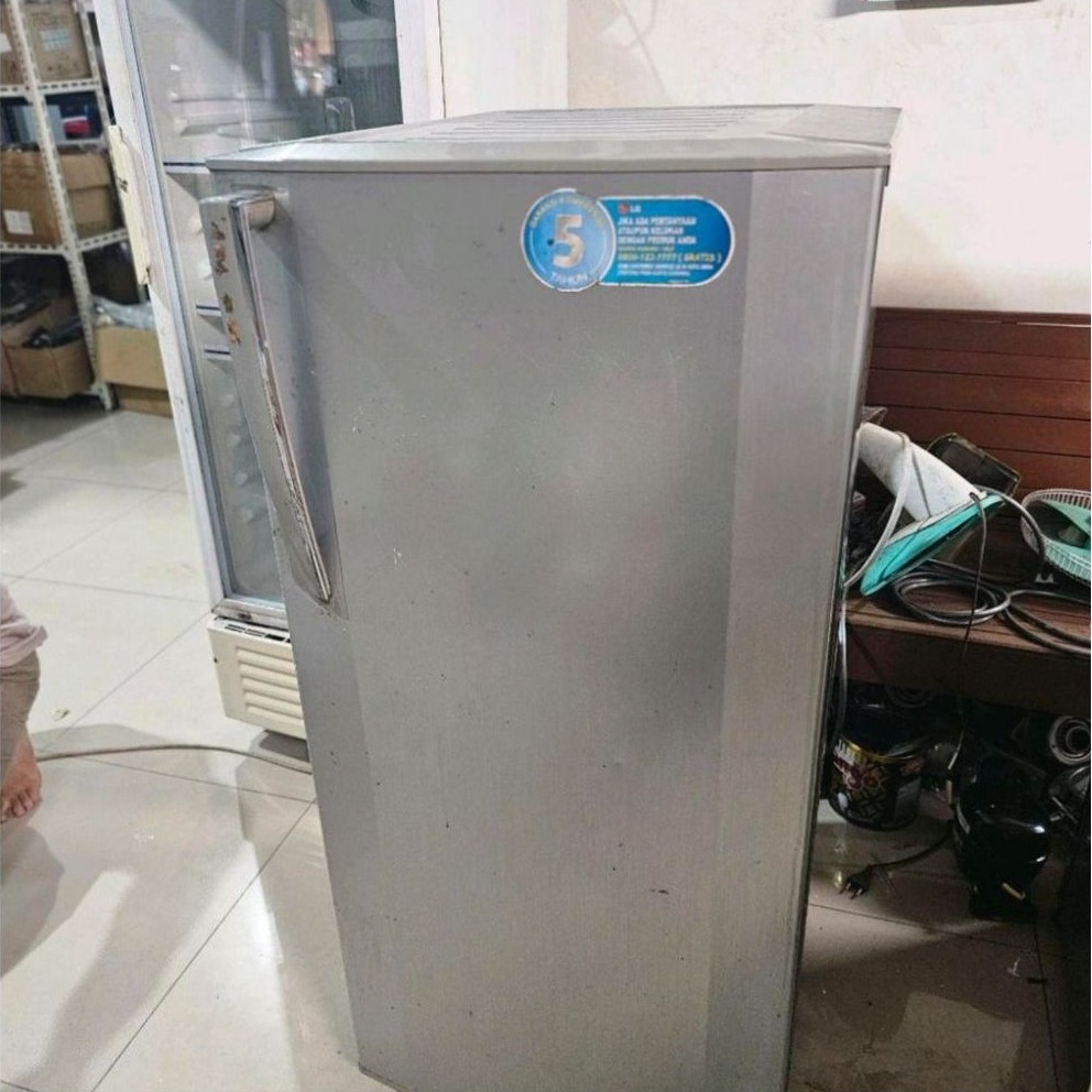 KULKAS PINTU 1 LG SEKEN / BEKAS