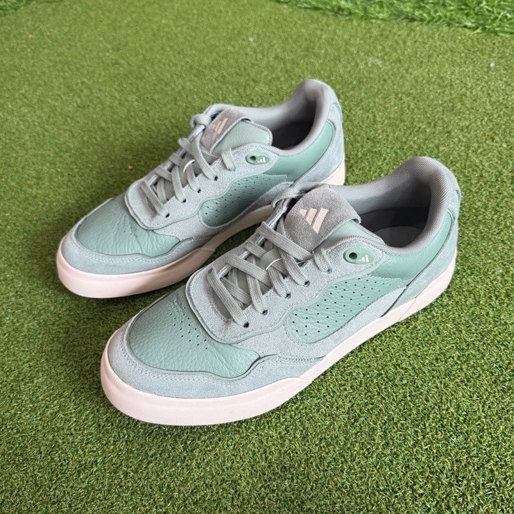 sepatu golf adidas spikeless