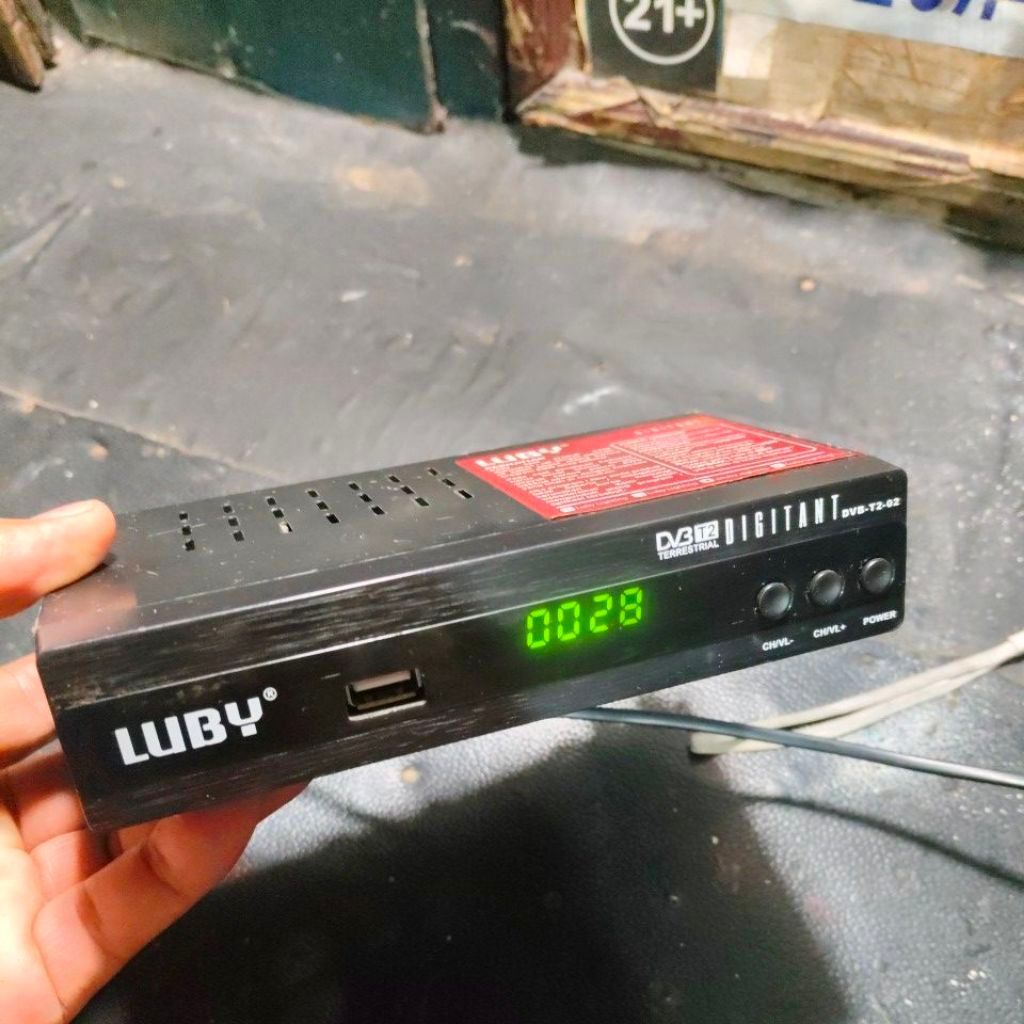 STB DVB-T2-02 LUBY