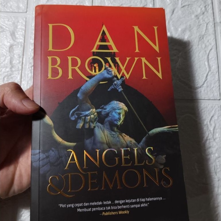 Novel Preloved Angels & Demons - Dan Brown