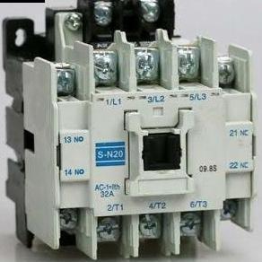 kontaktor Mitsubishi original sn20/20 32a 3phase/kontaktor 32a 3p 220vac