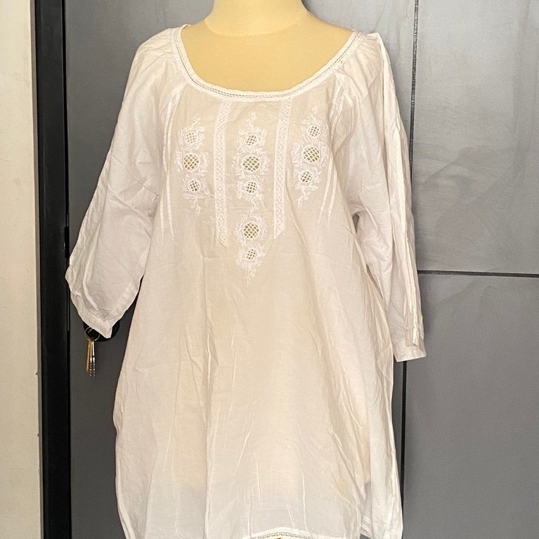 Blouse Putih Zara Basic