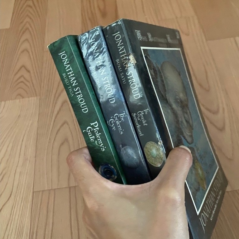 jonathan stroud preloved set