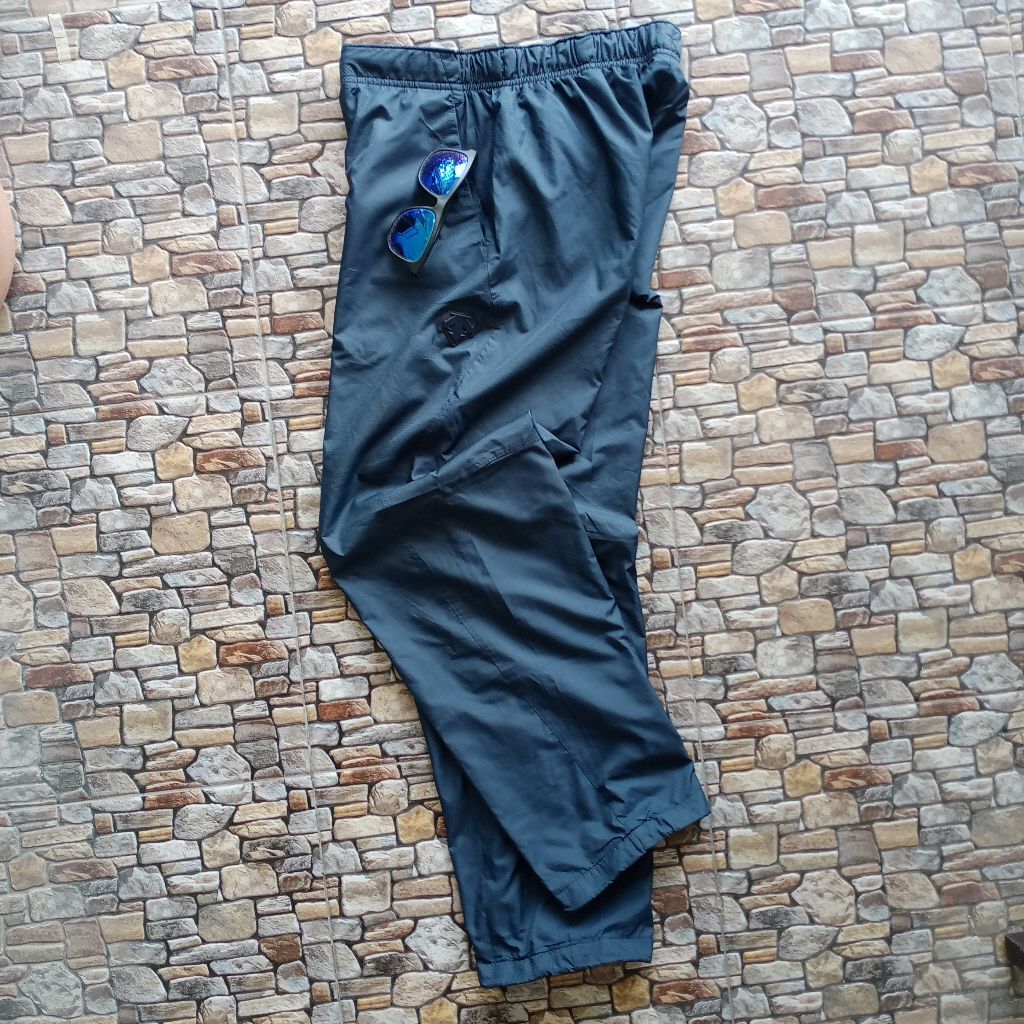 Celana panjang training DESCENTE original preloved size L
