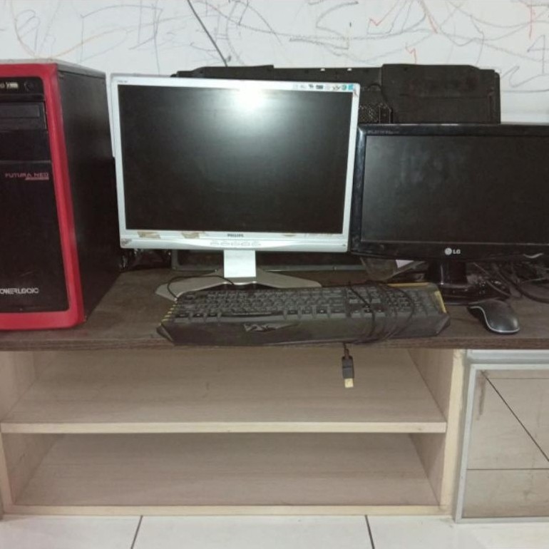 Monitor Philips 19inc & LG 16inc