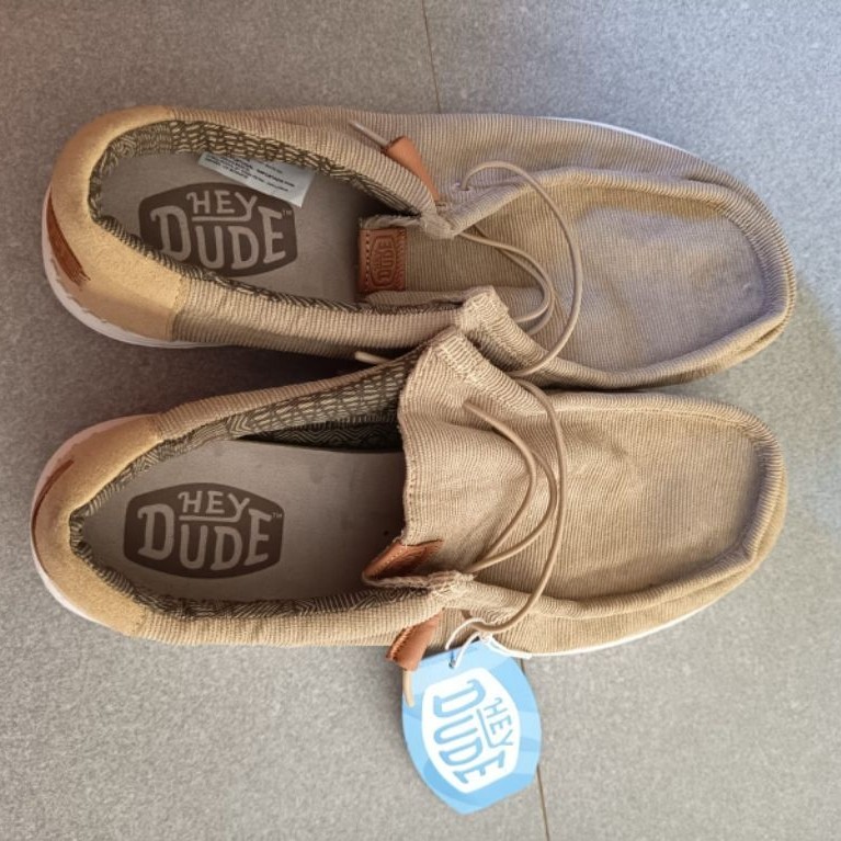 sepatu Hey Dude size 44 bnib