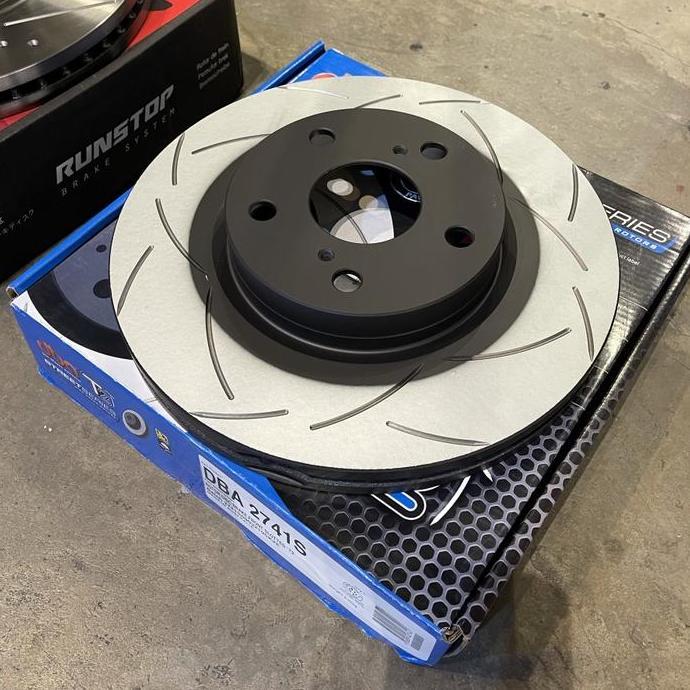 DBA T2 Disc Brake Front for Innova Reborn - DBA-2741S
