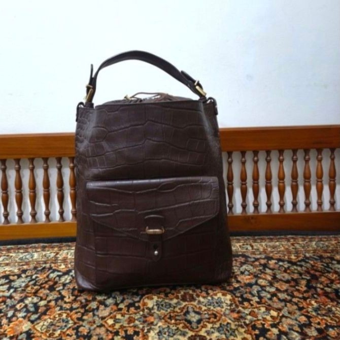 Tas serut Massimo dutti