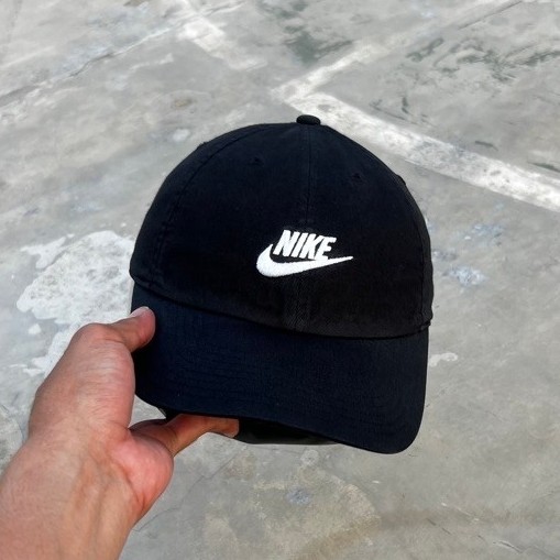 Nike Heritage 86 Futura Cap Katun Hitam