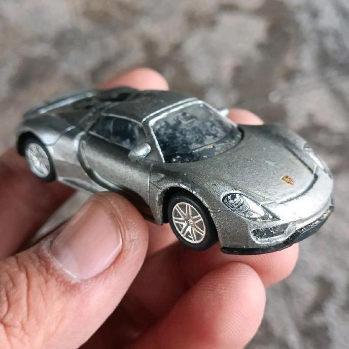 DIECAST POCE DIECAST LOOSE UNI RMZ PORSCHE 918 SPYDER